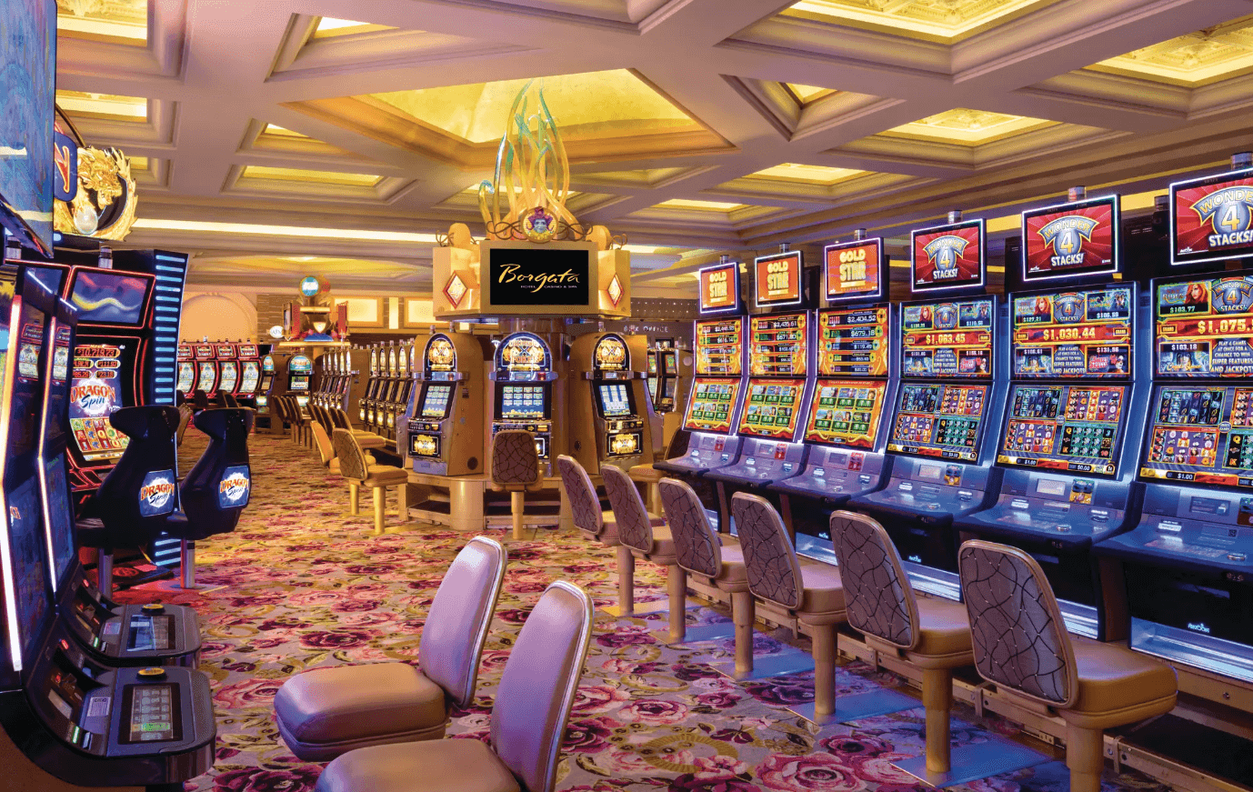 Интерьер отеля Borgata Hotel Casino & Spa в Атлантик-Сити