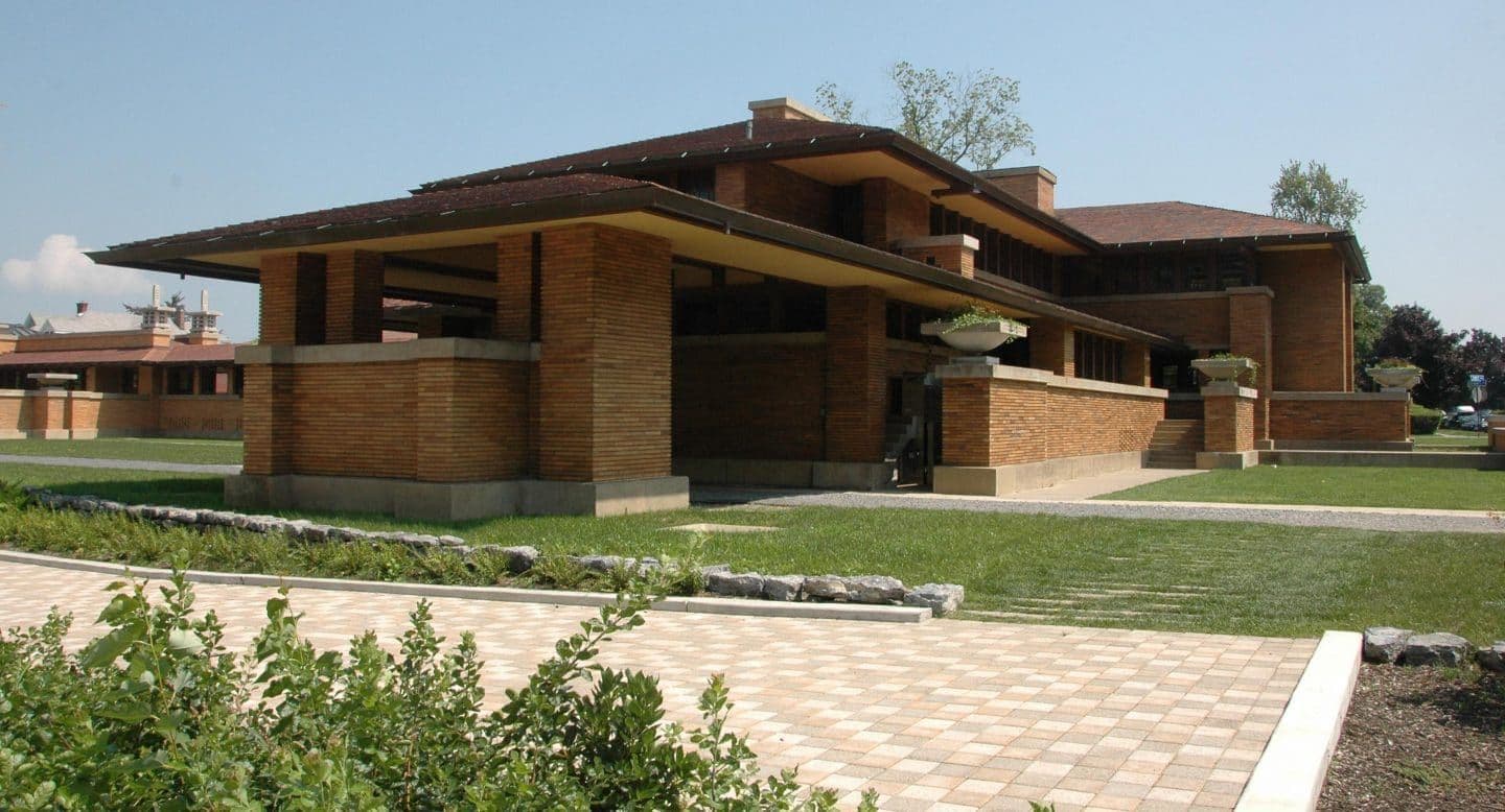dom-darvina-d-martina
