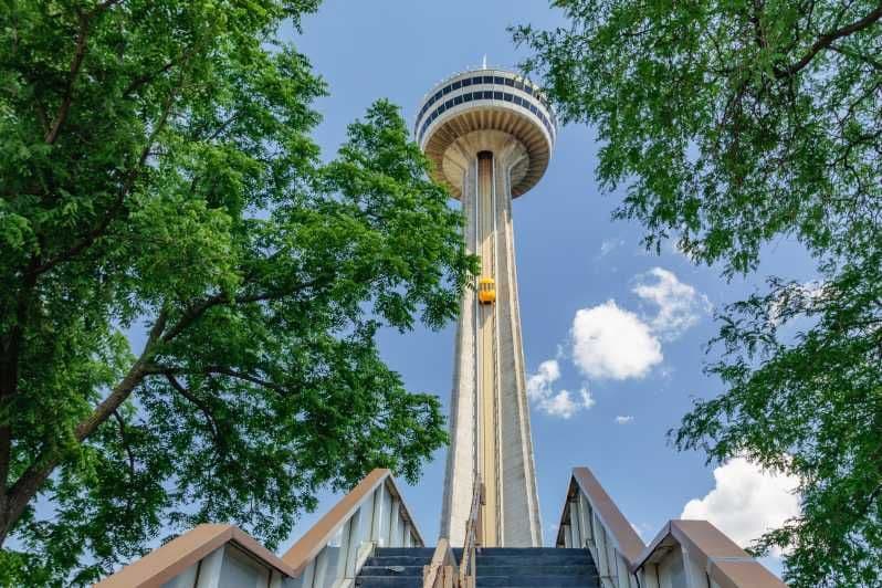 smotrovaya-ploshhadka-skylon-tower