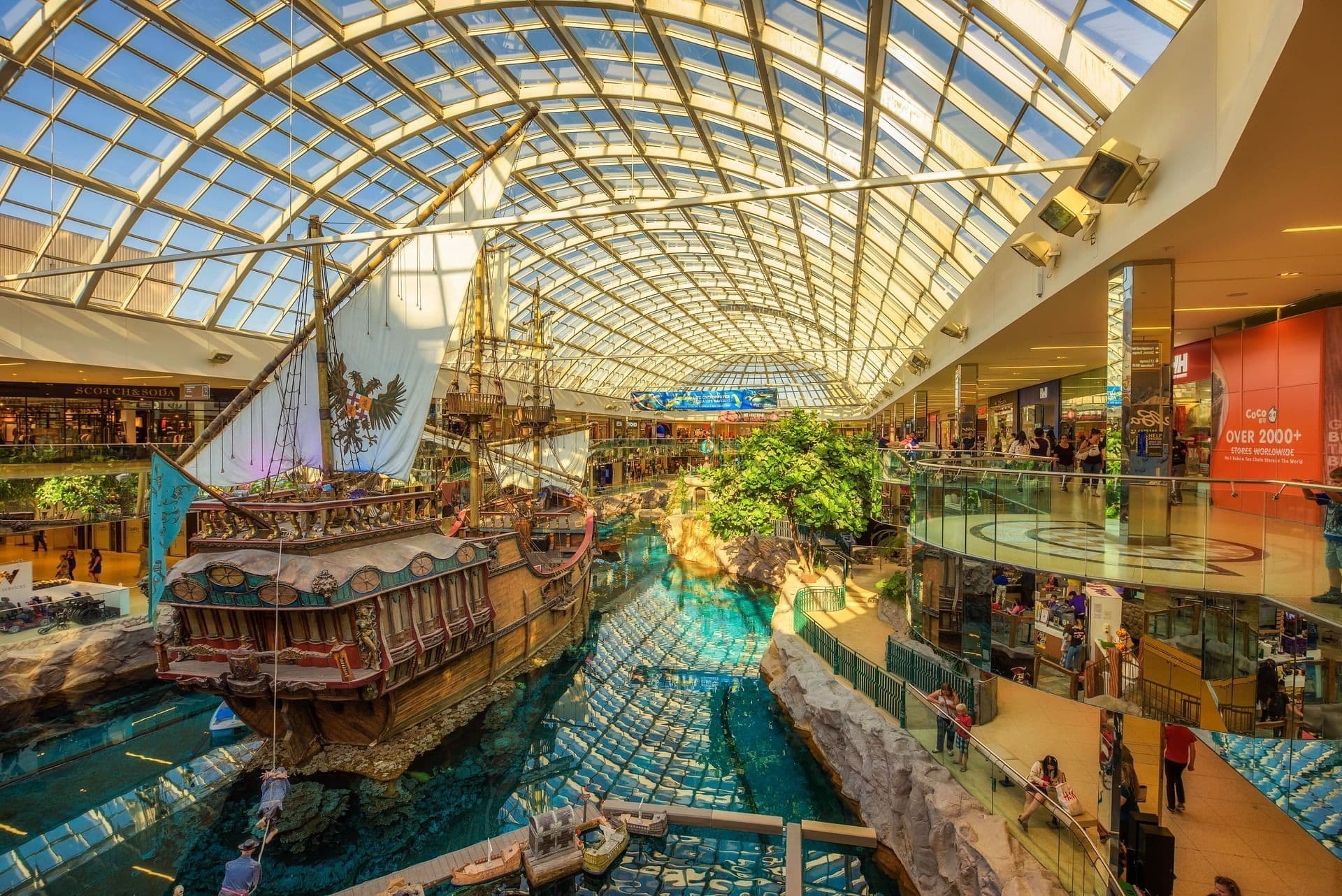 Торговый центр West Edmonton Mall, день 7 тура по Западной Канаде